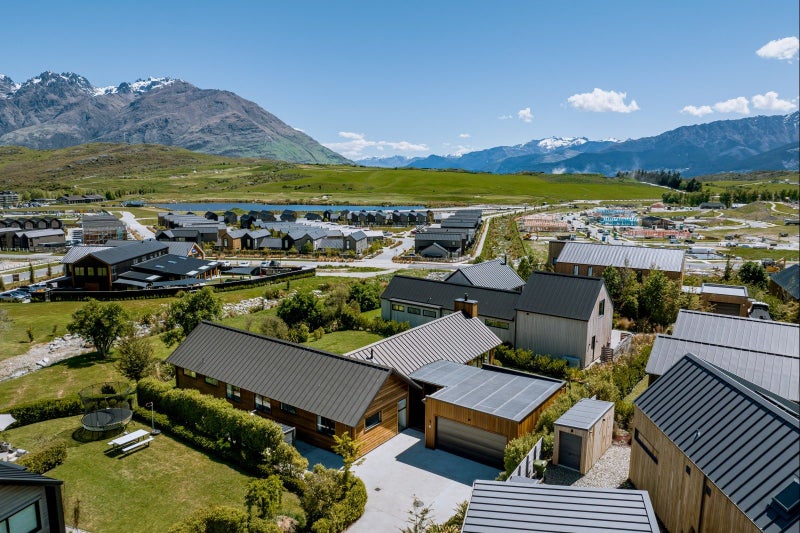 4 Durness Court, Jacks Point, Queenstown - Carousel 23