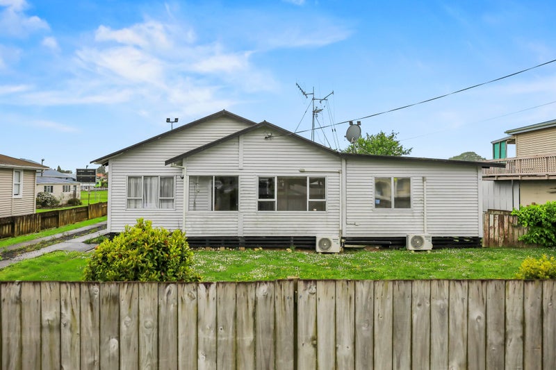 24 Station Road, Paeroa, Paeroa - Carousel 1