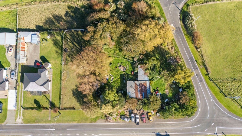 33 Whangaehu Village Road, Whangaehu - Carousel 1