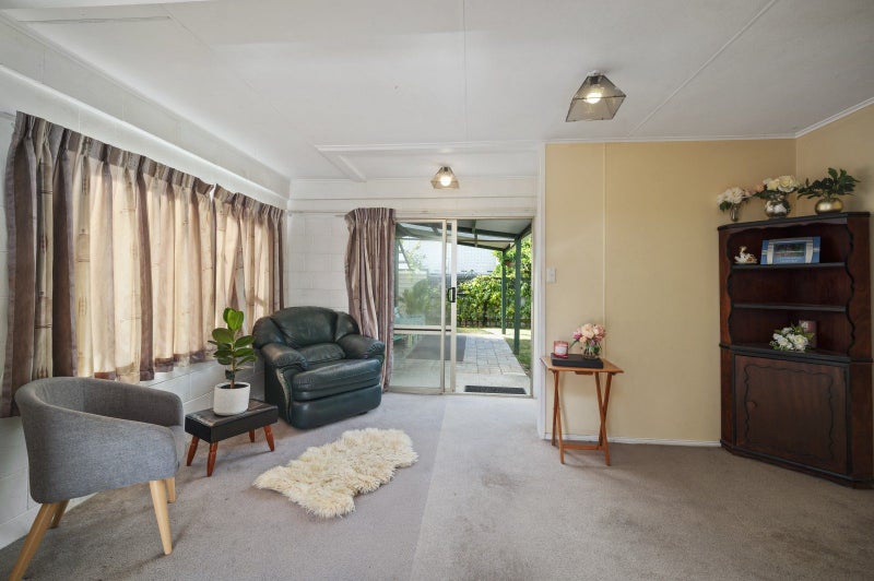 24 Mckee Avenue, Fenton Park, Rotorua - Carousel 2