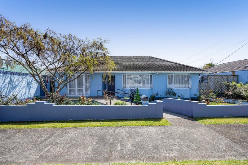 80 Fulford Street, New Plymouth, New Plymouth - Carousel 1