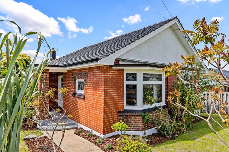 47 Marewa Street, Kew, Dunedin - Carousel 1