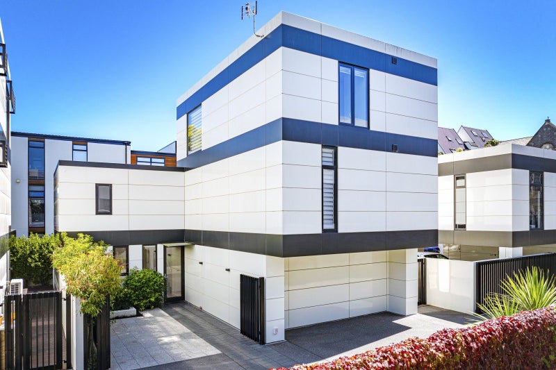 26A Peterborough Street, Christchurch Central, Christchurch - Carousel 1