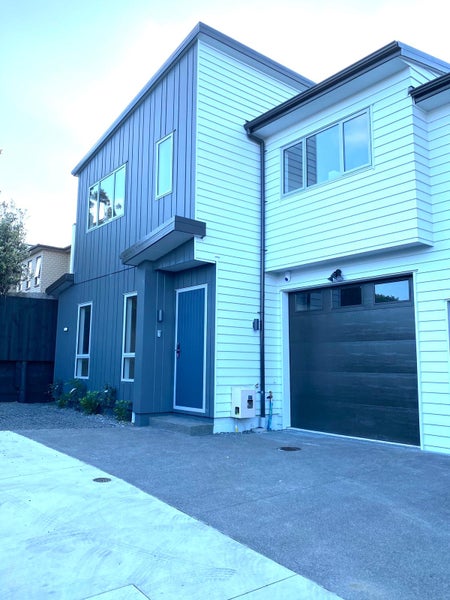 41E Nelson Street, Howick, Auckland - Carousel 2