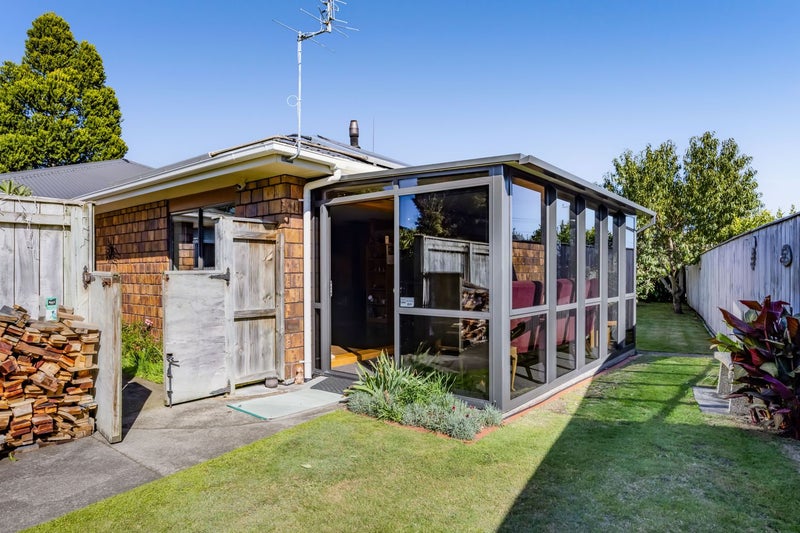 69 Egmont Street, Hawera - Carousel 2