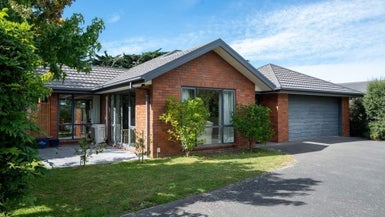 15 Allison Crescent, Kaiapoi, Kaiapoi - Carousel 1