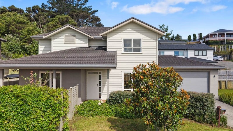 35 Mackay Drive, Greenhithe, Auckland - Carousel 1