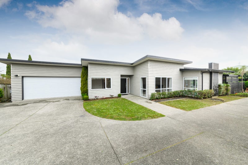 67A Parnell Heights Drive, Kelvin Grove, Palmerston North - Carousel 1