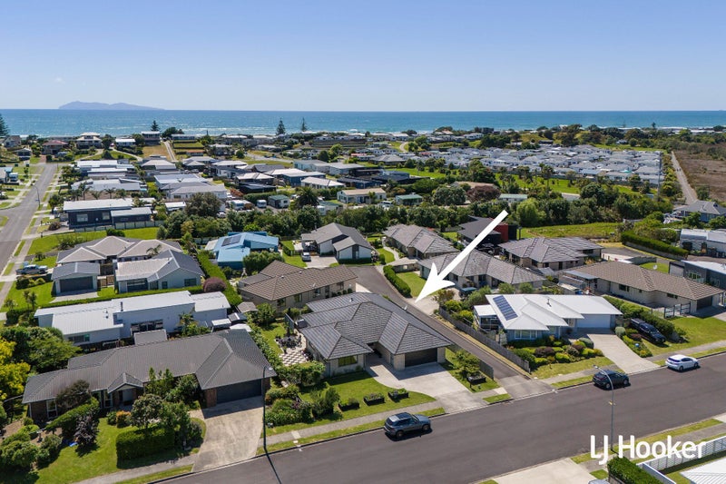 32 Reel Road, Athenree, Waihi Beach - Carousel 24
