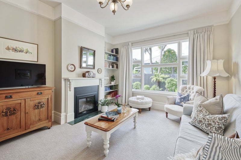 83 Lonsdale Street, New Brighton, Christchurch - Carousel 2