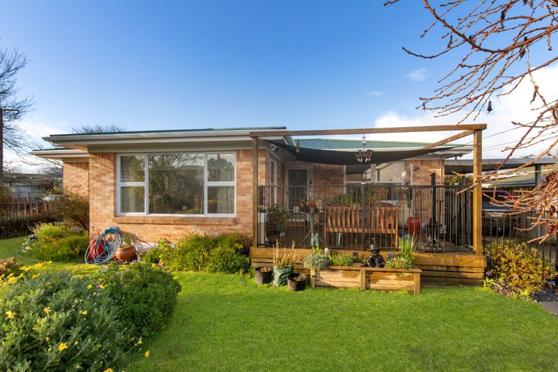 26 Casper Street, Fairfield, Hamilton - Carousel 2