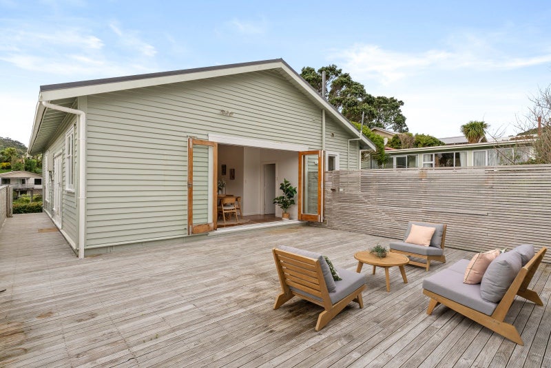 44 Colway Street, Ngaio, Wellington - Carousel 2