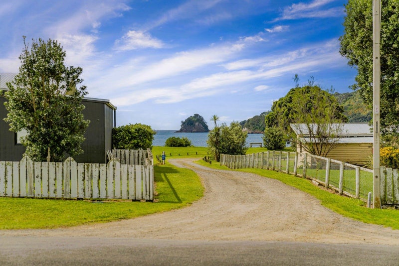12 Harsant Avenue, Hahei, Whitianga - Carousel 26