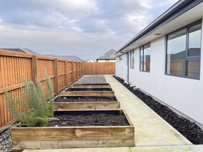 3 Snow Cup Close, Lincoln, Lincoln - Carousel 25