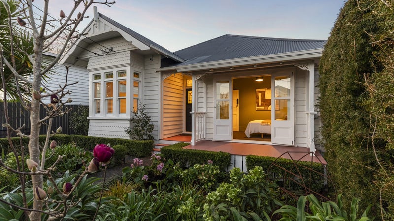 41 Sherwood Avenue, Grey Lynn, Auckland - Carousel 1