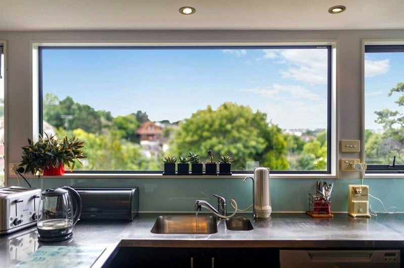 63B Sunset Road, Totara Vale, Auckland - Carousel 2