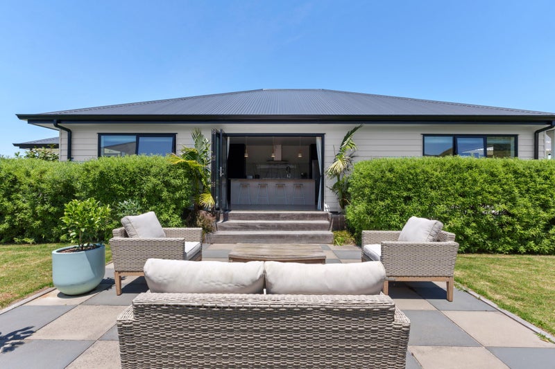 94 Hamilton Drive, Wainui, Gisborne - Carousel 2