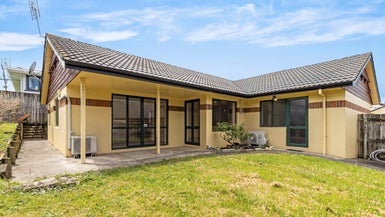 1B Haycock Avenue, Mount Roskill, Auckland - Carousel 1