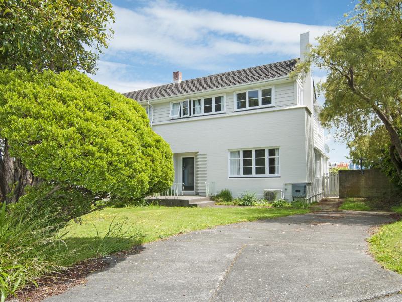 140 Epuni Street, Epuni, Lower Hutt - Carousel 17