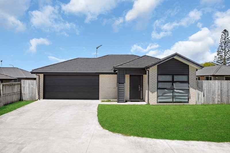 28 Regis Park Drive, Pukekohe, Pukekohe - Carousel 1