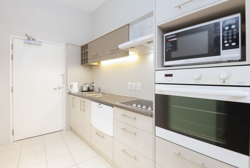 B/103 Thorndon Quay, Thorndon, Wellington - Carousel 2