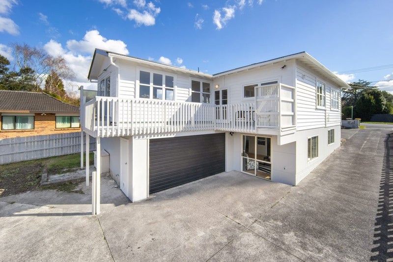 60 Titirangi Road, New Lynn, Auckland - Carousel 42