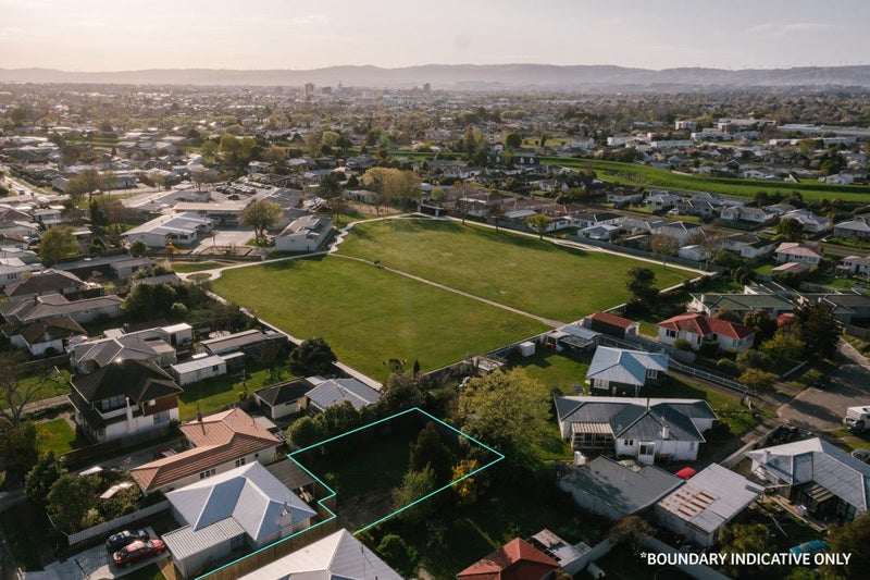 3 Lancaster Street, INANGAHUA, REEFTON - Carousel 10