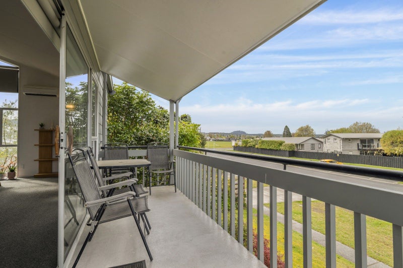 112 Roberts Street, Taupo, Taupō - Carousel 2