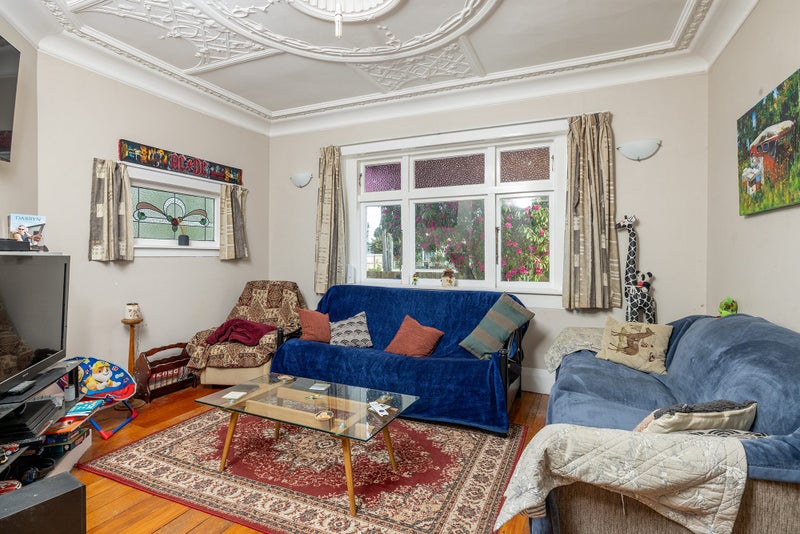 1 Hacker Street, Masterton - Carousel 2