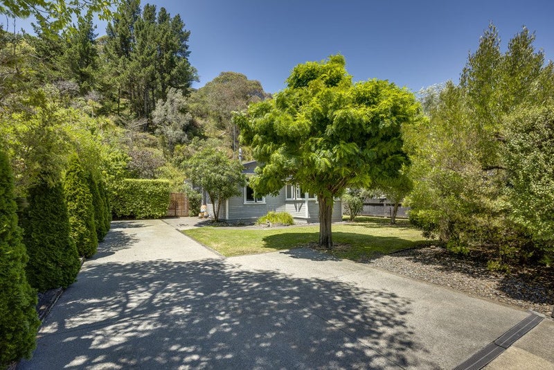 7 Main Street, Hospital Hill, Napier - Carousel 18
