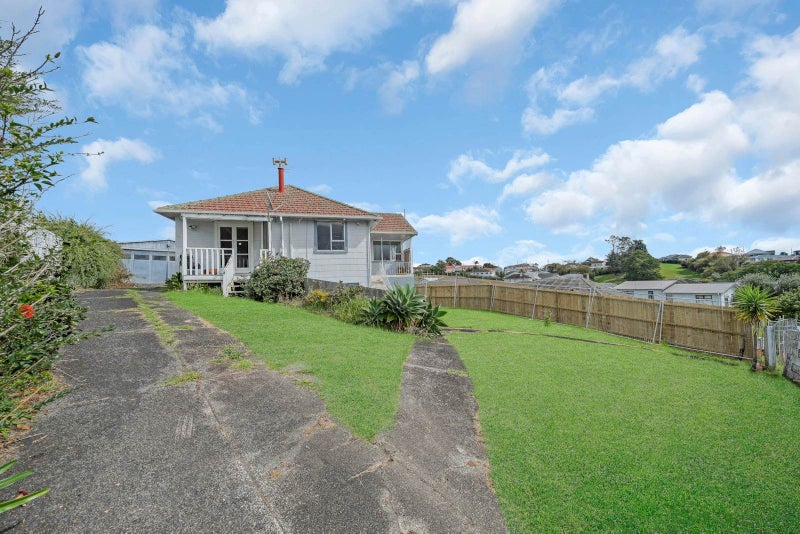 9 Morrie Laing Avenue, Mount Roskill, Auckland City, Auckland - Carousel 2