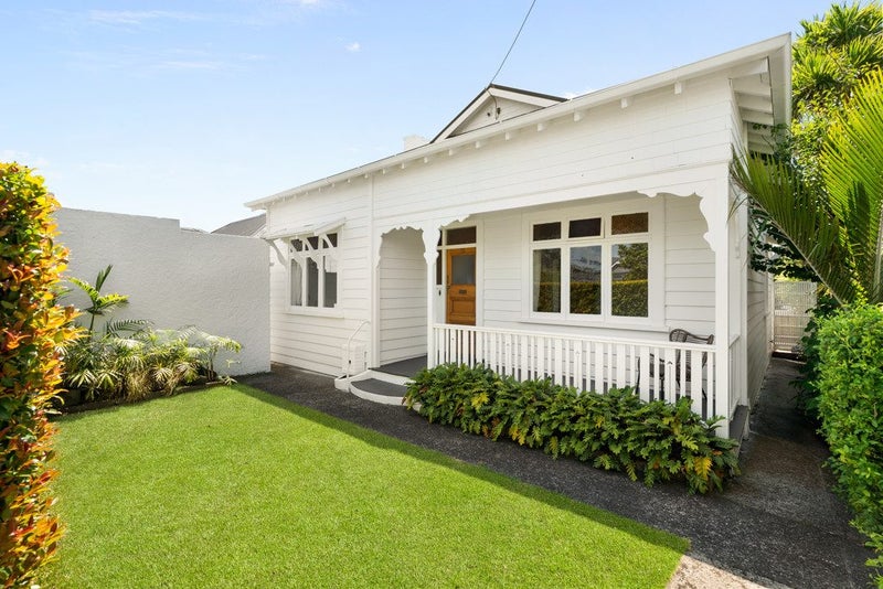 75 Old Mill Road, Westmere, Auckland - Carousel 1