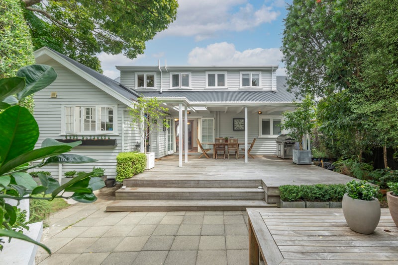 Property Valuation for 67 Martin Avenue, Mount Albert, Auckland Trade