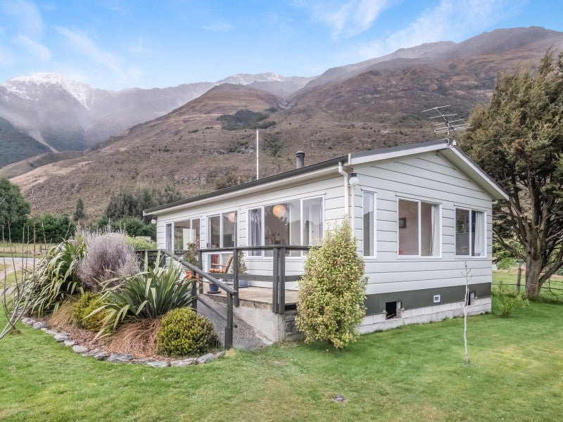 21 Kiwi Street, Makarora, Wānaka - Carousel 2