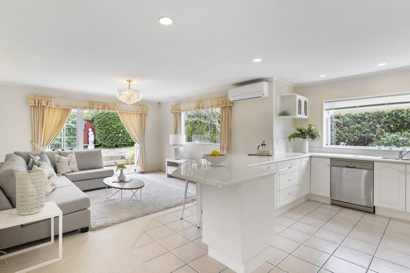 26 Lucas Way, Albany, Auckland - Carousel 2