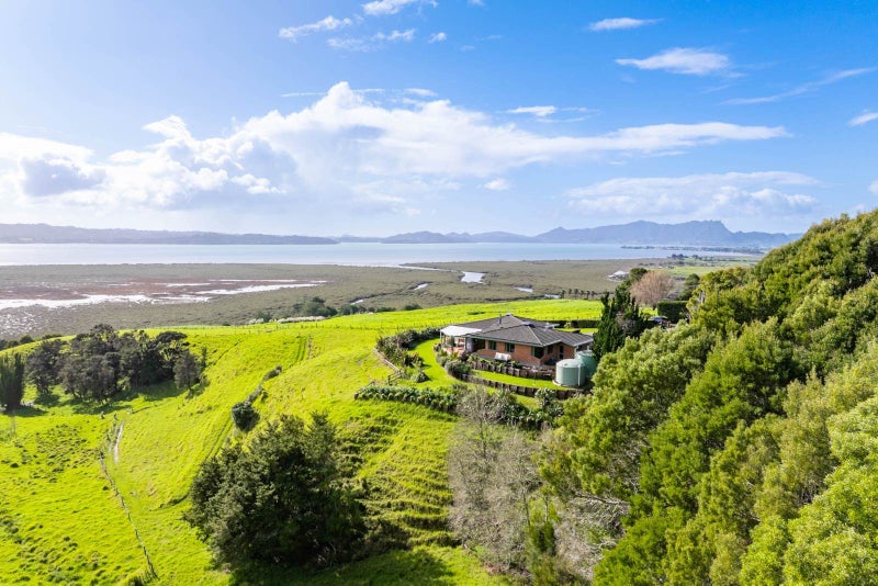 494 Takahiwai Road, One Tree Point, Whangarei, Northland - Carousel 1