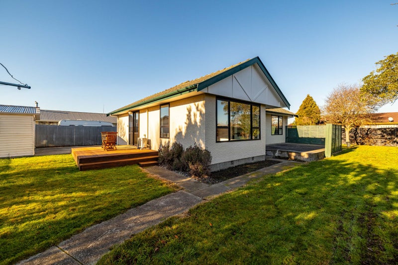 3 Gibson Drive, Hornby, Christchurch - Carousel 1