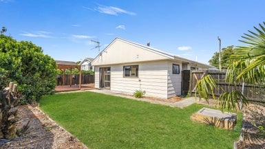 2 Waimea West Road, Brightwater, Brightwater - Carousel 1