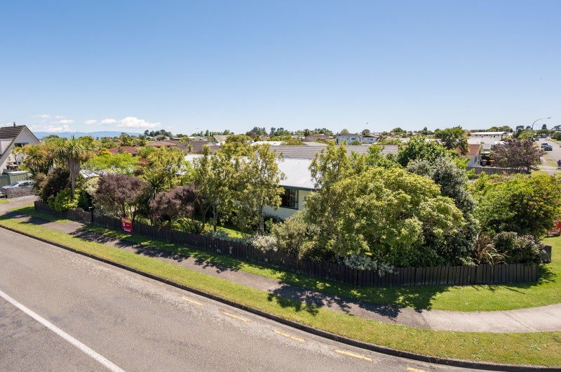 2 Chandler Street, Tahunanui, Nelson - Carousel 23