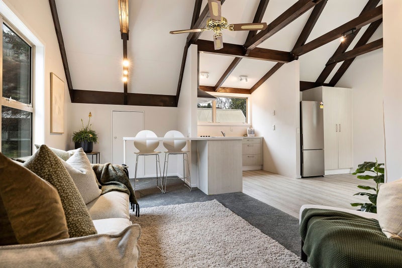 35A ROBINS RD, Queenstown, QUEENSTOWN - Carousel 2