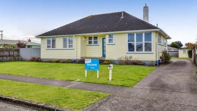 3 Mclean Street, Hawera - Carousel 1
