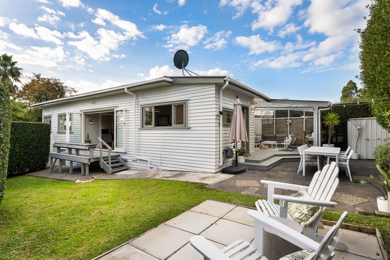 14 Richard Street, Westmere, Auckland - Carousel 1