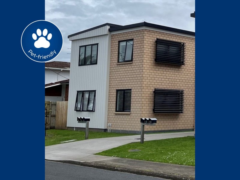 21D Forest Glen, Orewa, Orewa - Carousel 1