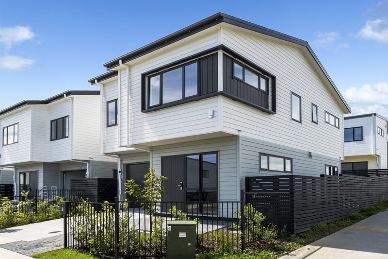 1 Greenbrier Street, Westgate, Auckland - Carousel 1