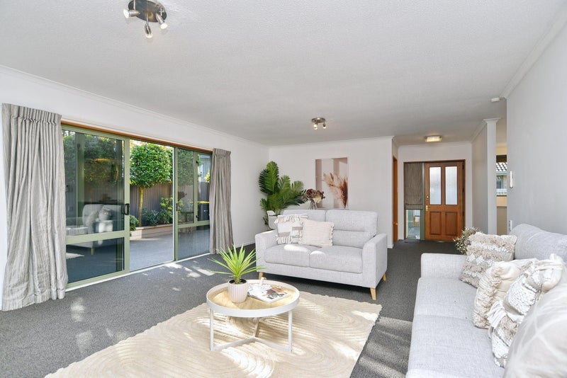 2/1 Sewell Street, Kaiapoi - Carousel 2