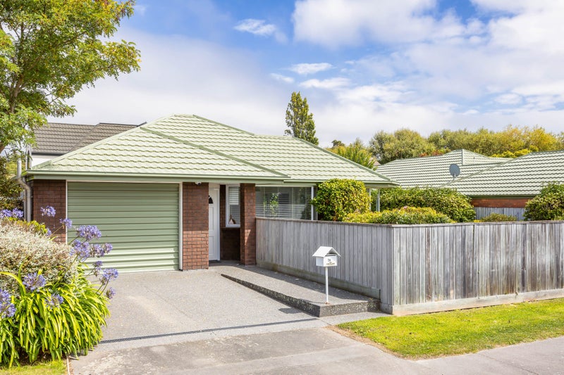 16 Penruddock Rise, Westmorland, Christchurch - Carousel 12