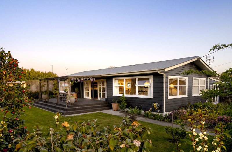 3 East Street, Greytown - Carousel 18