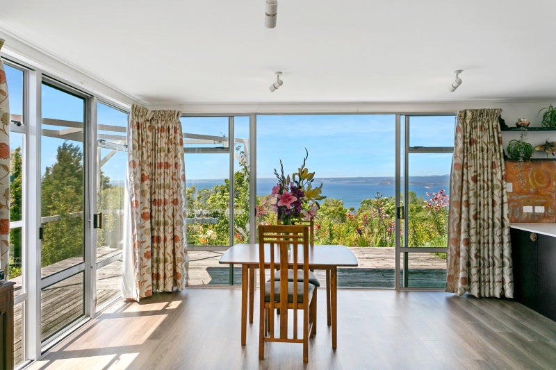 21 Parerohi Grove, Kuratau - Carousel 2