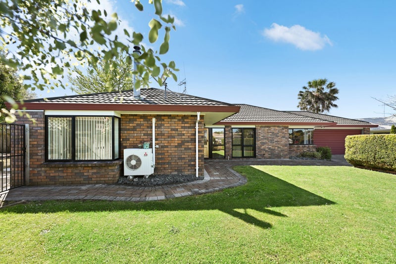 9 Jean Place, Pukete, Hamilton - Carousel 1