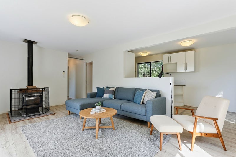 2/156 Canon Street, Edgeware, Christchurch - Carousel 2